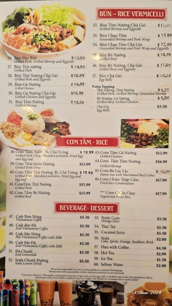 Pho Saigon III Deluxe Sushi Platter